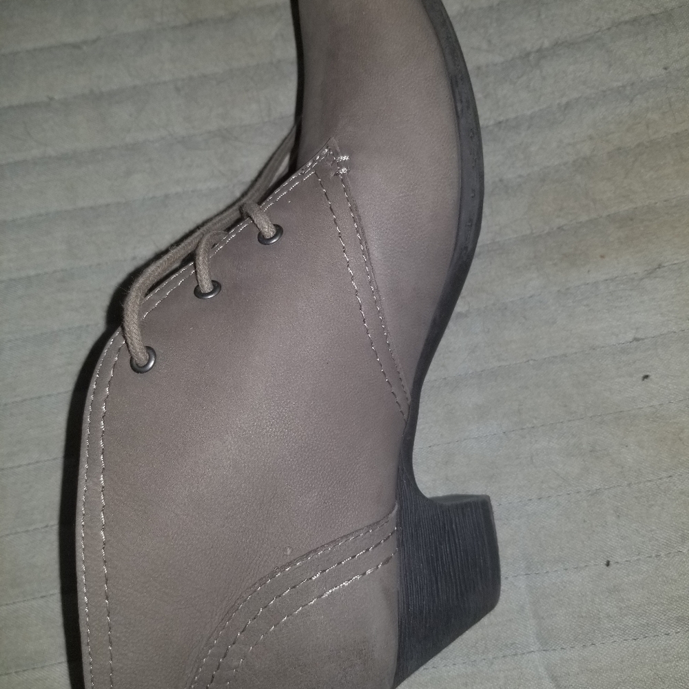 Rockport Taupe Leathet Bootie